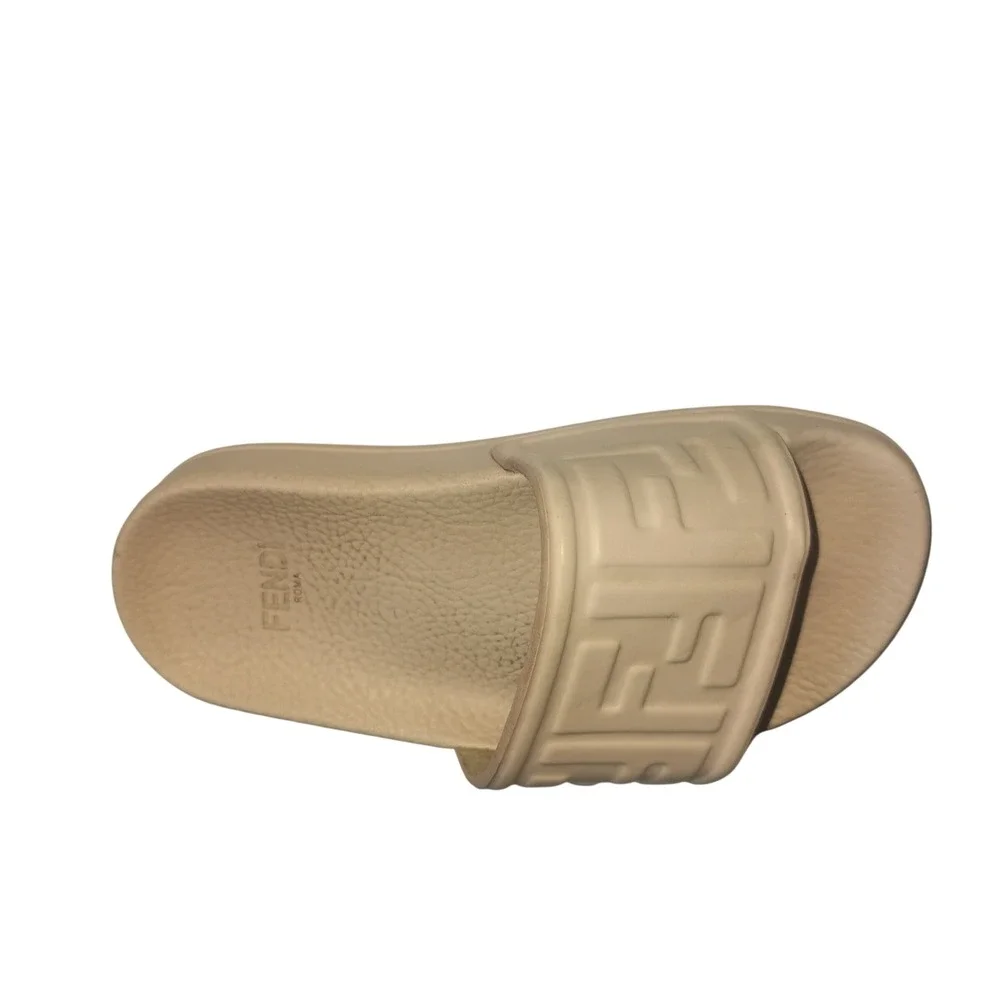 Fendi‎ Roma FF Zucca Logo Slide Sandals Beige Rubber Made in Italy EU 27/28